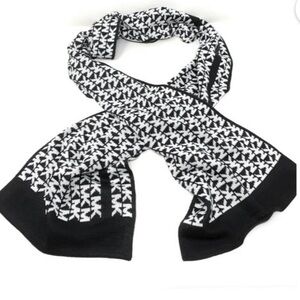 Michael Kors Vertical Logo Pattern Wrap Scarf, Black/White